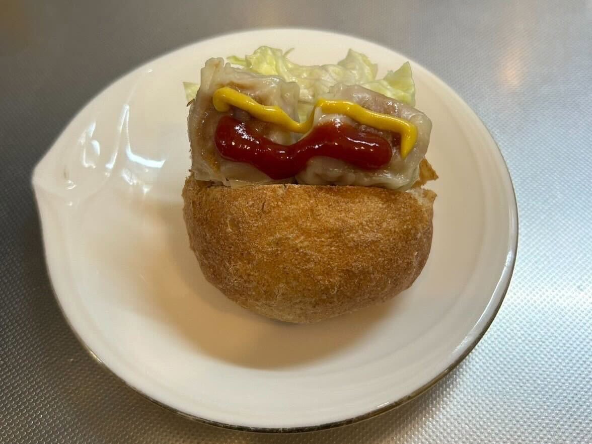 【崎陽軒のシウマイアレンジレシピ①】ホットドッグよりも好きかも！？「シウマイホットドッグ」