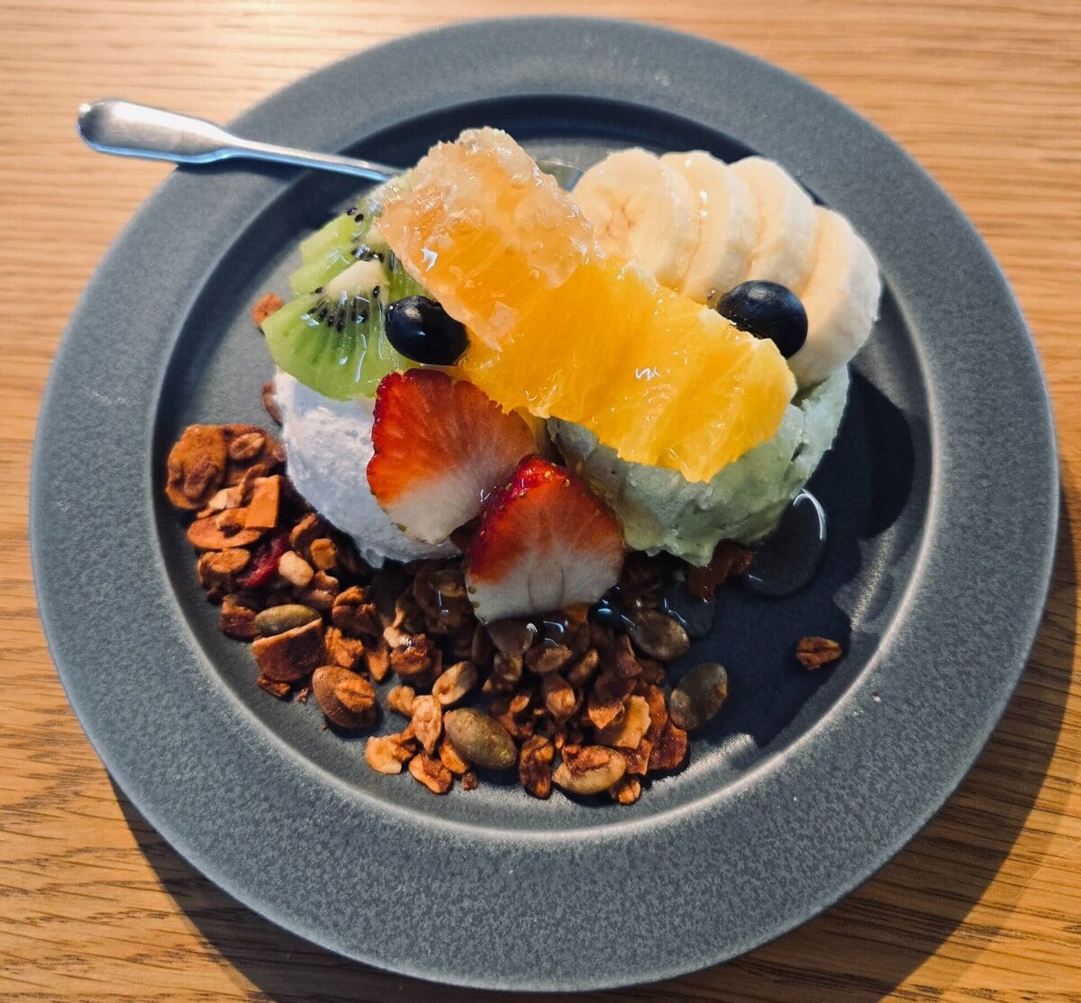 「“グリークヨーグルト”が流行っている理由」美味しいグリークヨーグルトボウルを食べられるお店3選＆自宅で簡単に作れるボウルレシピも紹介