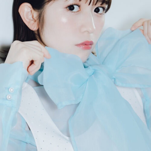 超ときめき♡宣伝部の小泉遥香が待望の1stソロ写真集『はるのとなり。』を発売