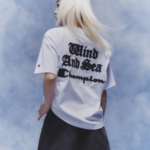 気になるラインナップは、ハーフスリーブスウェットシャツやセットアップもできるTシャツ、ショーツなど全4型を展開。
