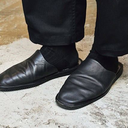 BRIXTON PR・佐宗 恭さん愛用のサンダルはグローブのMule