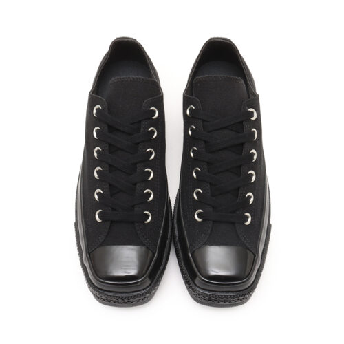 コンバースの「オールスター スクエアトウ OX」¥11,550