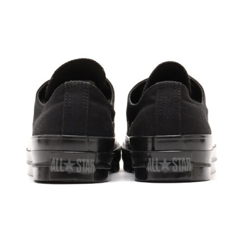 コンバースの「オールスター スクエアトウ OX」¥11,550