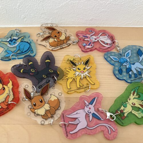 ファミリーマート×ポケモン　イーブイ＆進化形　アクリルキーホルダー