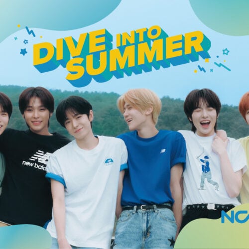 今、注目の韓国のボーイズグループ NCT WISH。New Balance（ニューバランス）のサマーアパレル SUMMER Teeのアンバサダーを務める6人が夏にぴったりなTシャツを爽やかに着こなす。