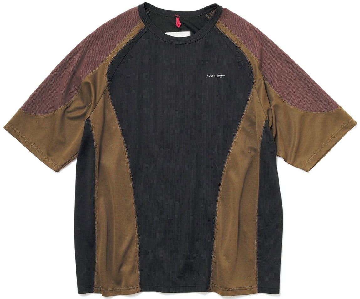 吸汗速乾性に優れたキュプラのニット素材のワイドットのTシャツ