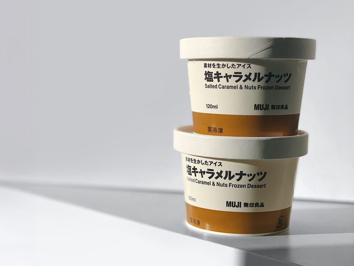 無印良品 素材を生かしたアイス 塩キャラメルナッツ