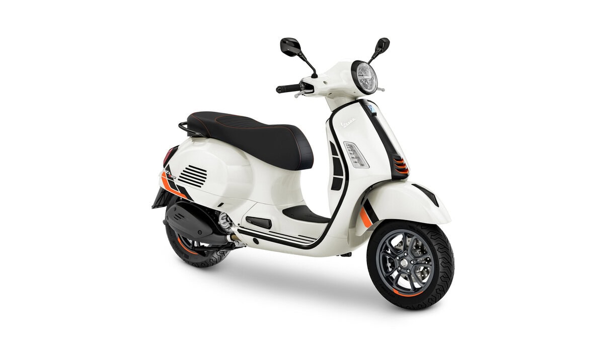 ベスパ GTS SuperSport 300