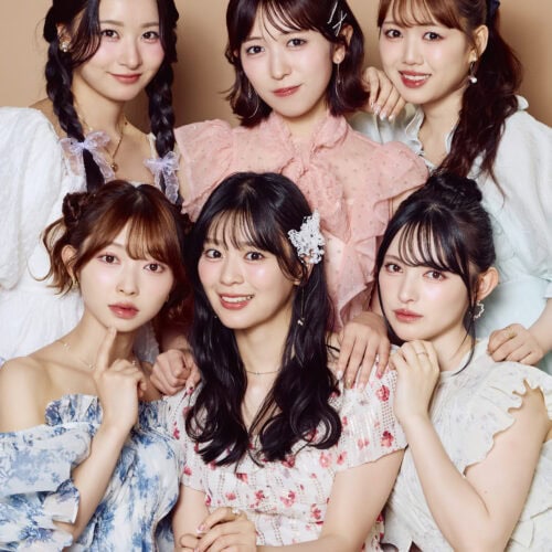 デビュー10周年を記念して「超ときめき♡宣伝部 10th Anniversary Book」を出版した超ときめき♡宣伝部