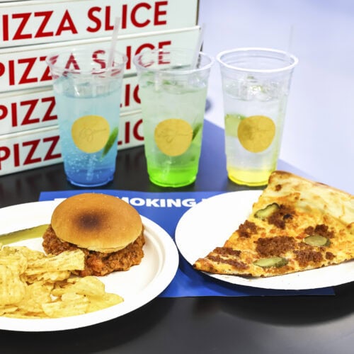 THE SMOKING LOUNGE by PloomカフェダイナーPIZZA SLICE Rojean POOLSIDE COFFEE