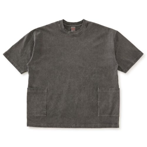 HEAVYWEIGHT SMOCK T-SHIRT の製品染め仕様で、昨年登場した SMOCK T の新たなバリエーションだ。