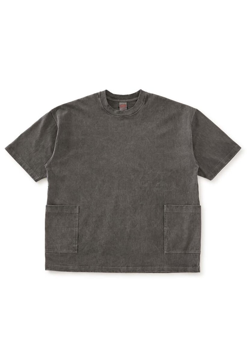 HEAVYWEIGHT SMOCK T-SHIRT の製品染め仕様で、昨年登場した SMOCK T の新たなバリエーションだ。