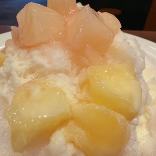 ジューシーで食べ応え抜群の桃