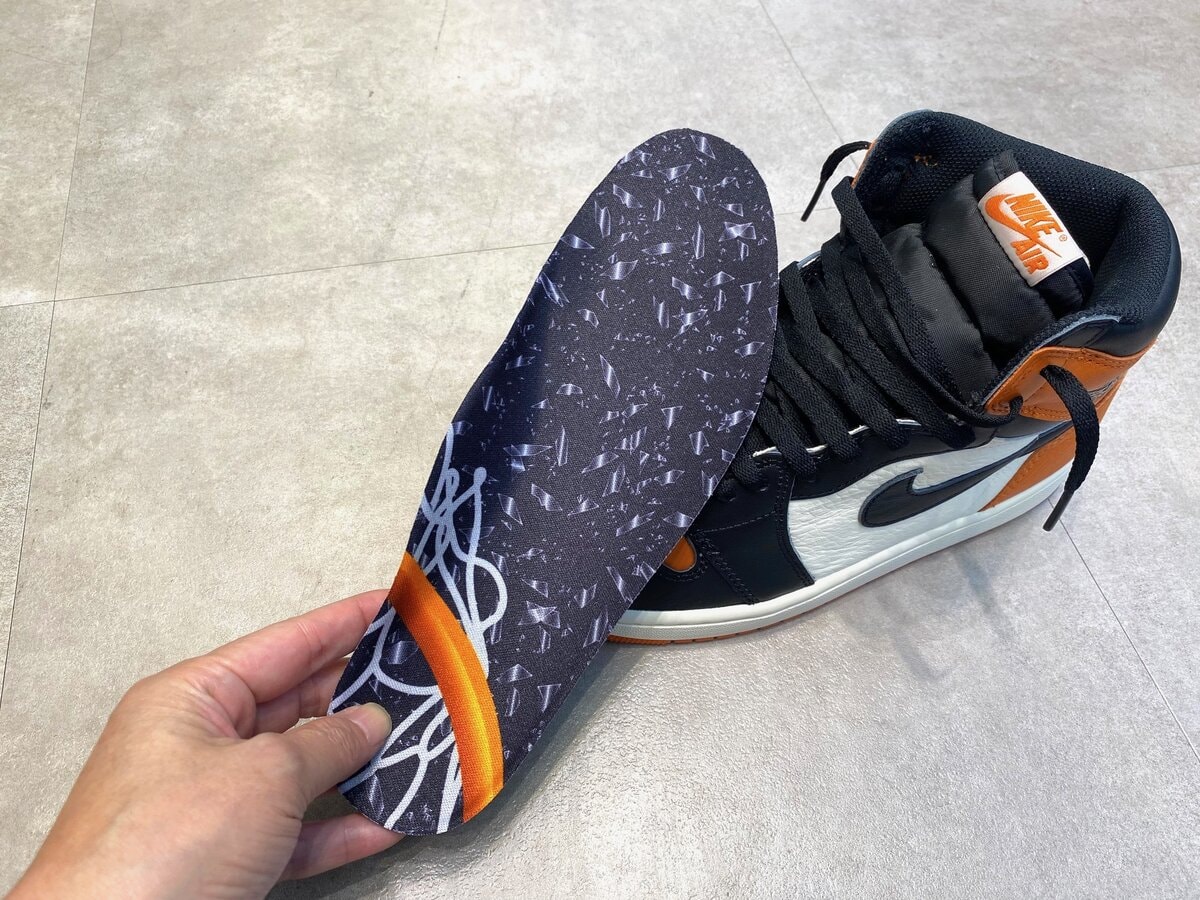 Nike（ナイキ）のジョーダン1 レトロ ハイ OG "シャッタードバックボード" (2025)