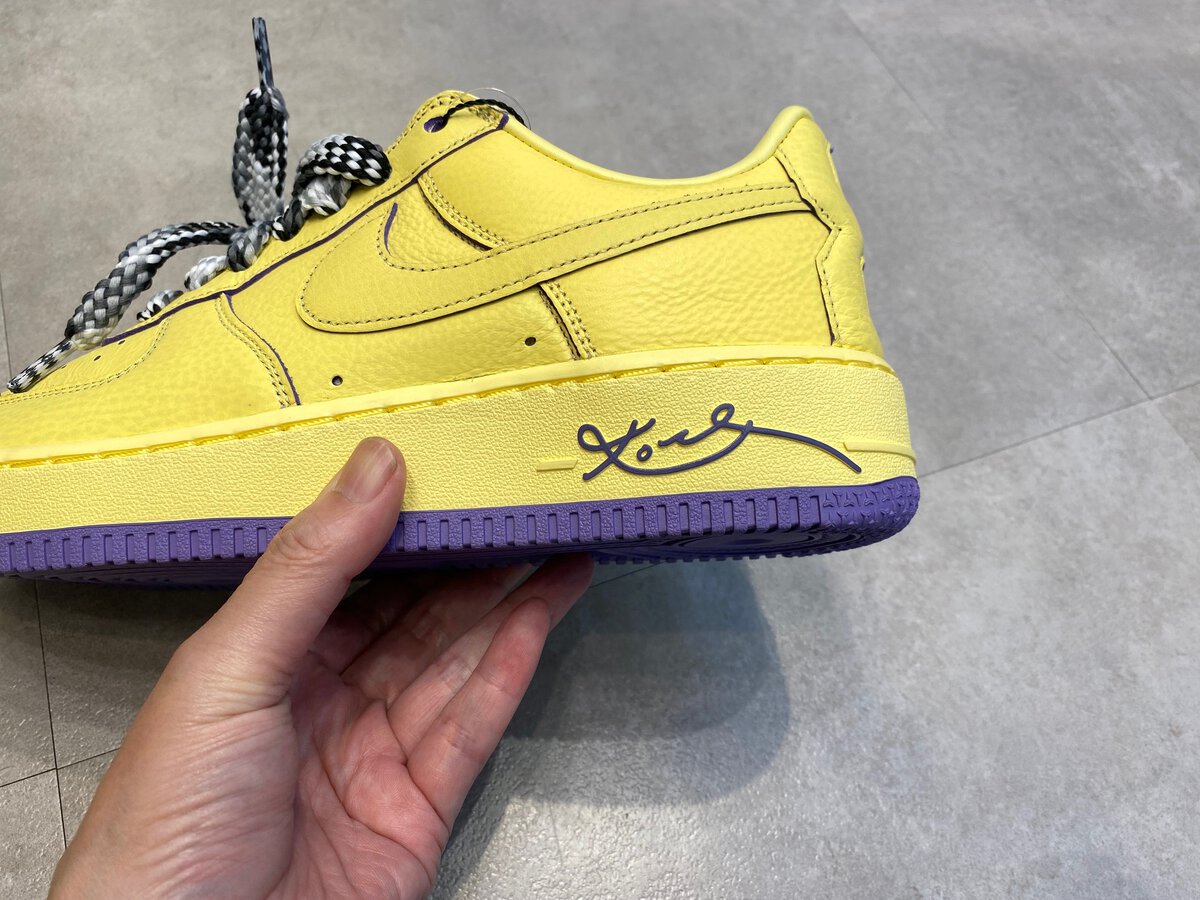Kobe Bryant × Nike（コービーブライアント × ナイキ）のエアフォース1 ロー プロトロ 