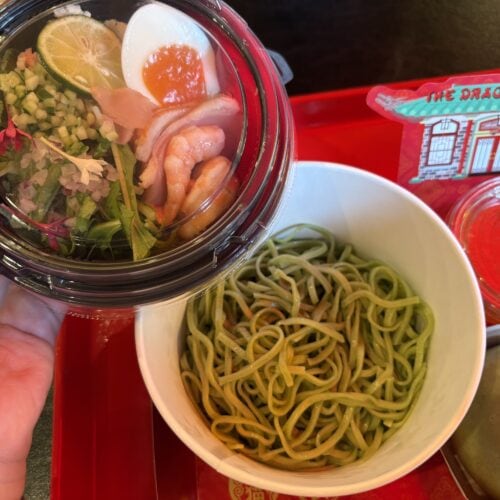 USJ×薬屋のひとりごと　猫猫の彩りスダチ冷麺コンボ