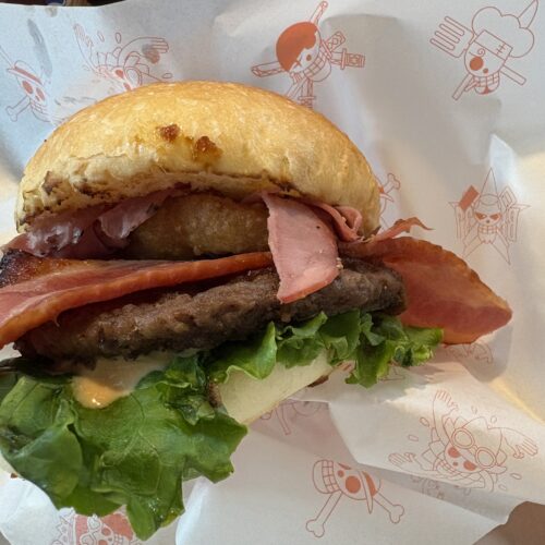 USJ×ワンピース　ルフィのスタミナ・ビーフバーガーセット