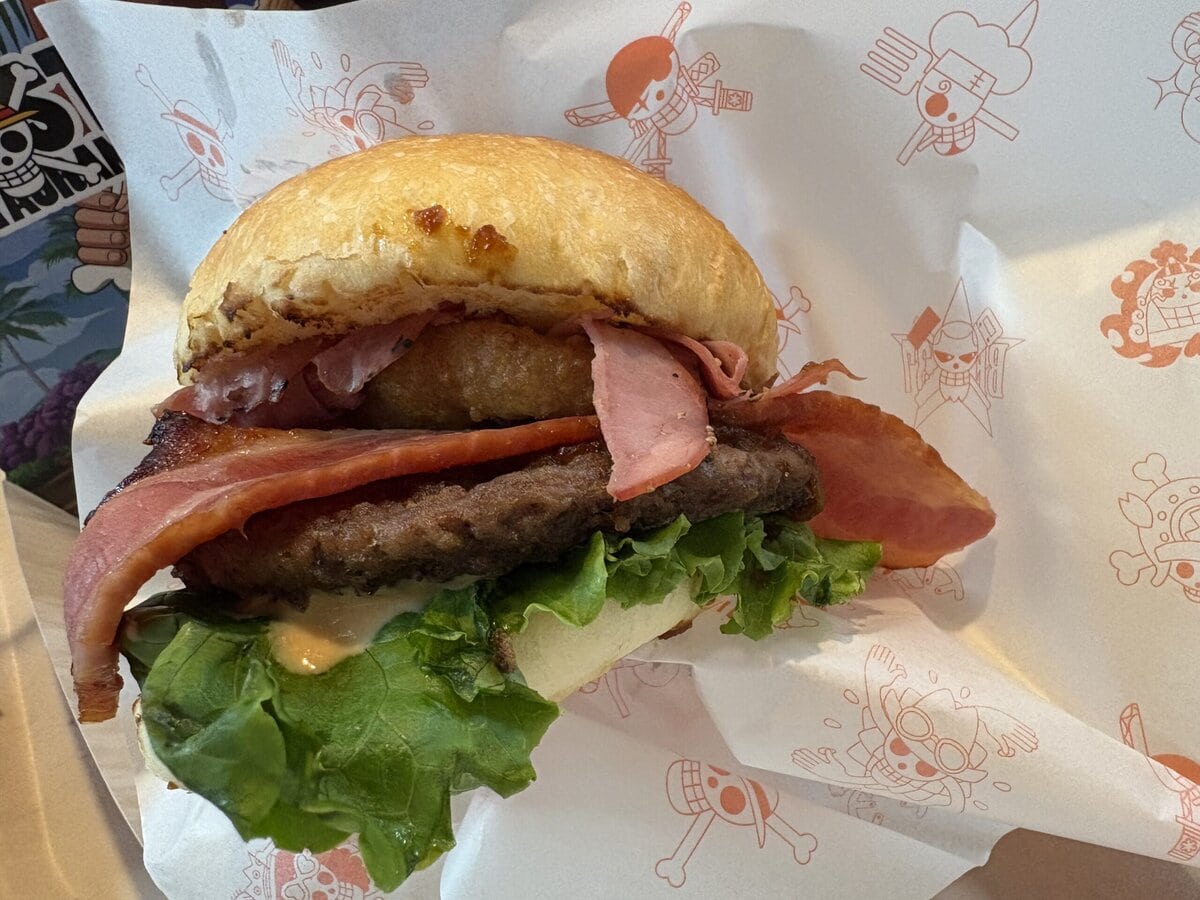 USJ×ワンピース　ルフィのスタミナ・ビーフバーガーセット
