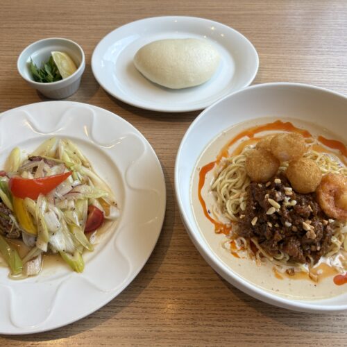 デニーズ×飯田商店　「オリエンタル冷やし豆乳担々麺〜The answer to Asian noodle〜」の飯田店主おすすめセット