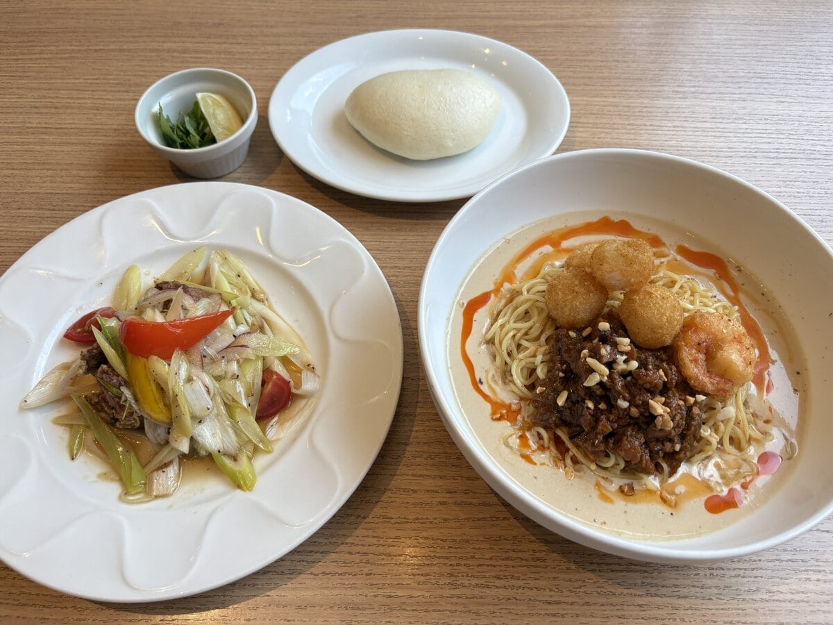 デニーズ×飯田商店　「オリエンタル冷やし豆乳担々麺〜The answer to Asian noodle〜」の飯田店主おすすめセット