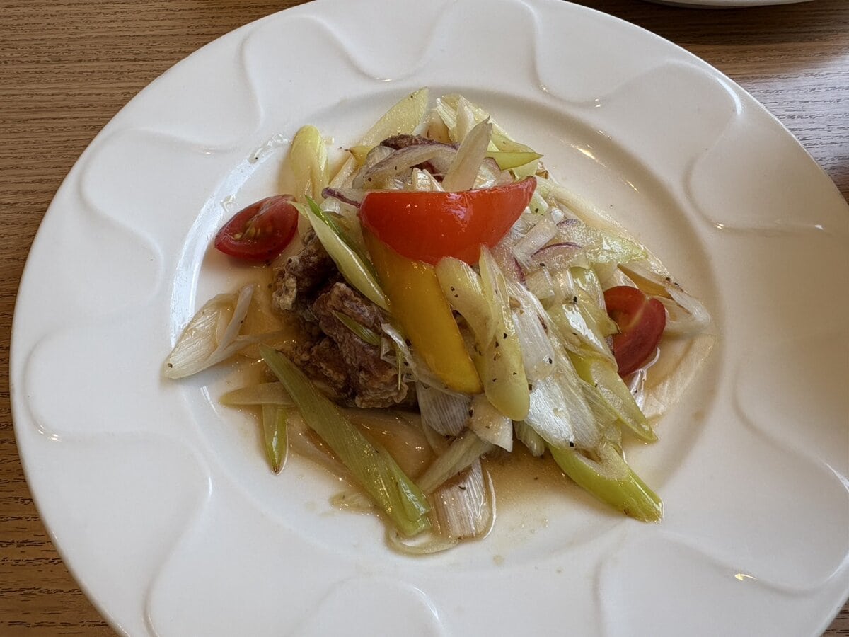 デニーズ×飯田商店　エスニック唐揚げ 超ライム