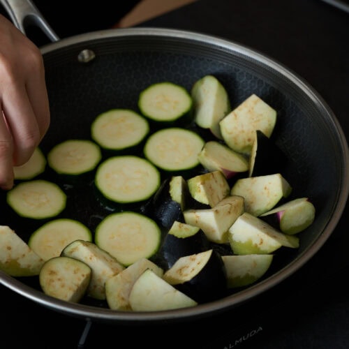 夏野菜の黒酢マリネサラダ