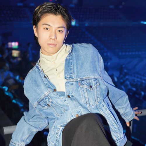 「事故から守ってくれたパンツ」で踊る…dip BATTLES選手のリアルな私物ストーリーが胸アツ【DリーガーSNAP】