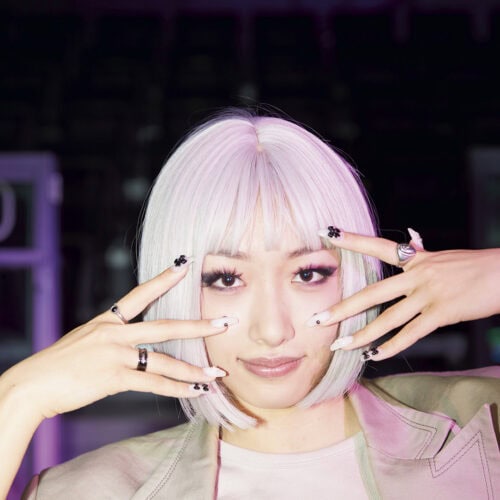 Benefit one MONOLIZメンバーkomomoの私服スナップ