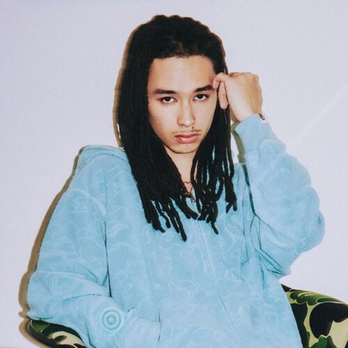 ヒップホップ新世代代表・Kaneeeが語る“MY BAPE®”──水色に込めた夢と憧れの私物コレクション