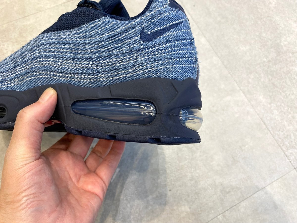 Levi's × Nike（リーバイス × ナイキ）のエアマックス95 OG "デニムブルー"
