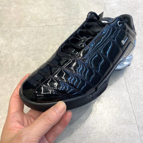 Maha Amsterdam × Nike（マハ・アムステルダム × ナイキ）のウィメンズ トータル90 ショックス マジア 