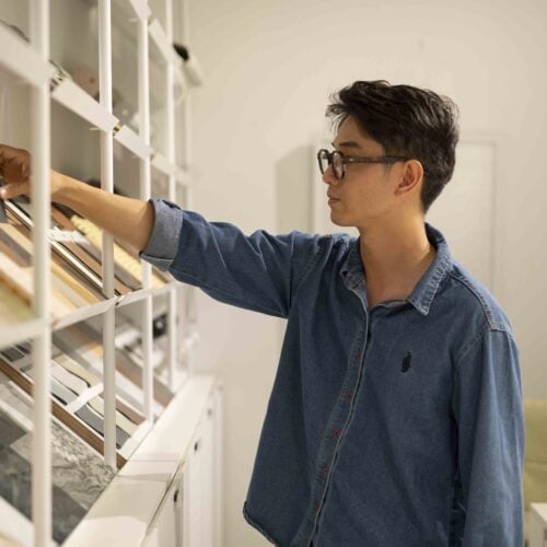 ベトナム家具メーカー「MAKE MY HOME」のヒウさん