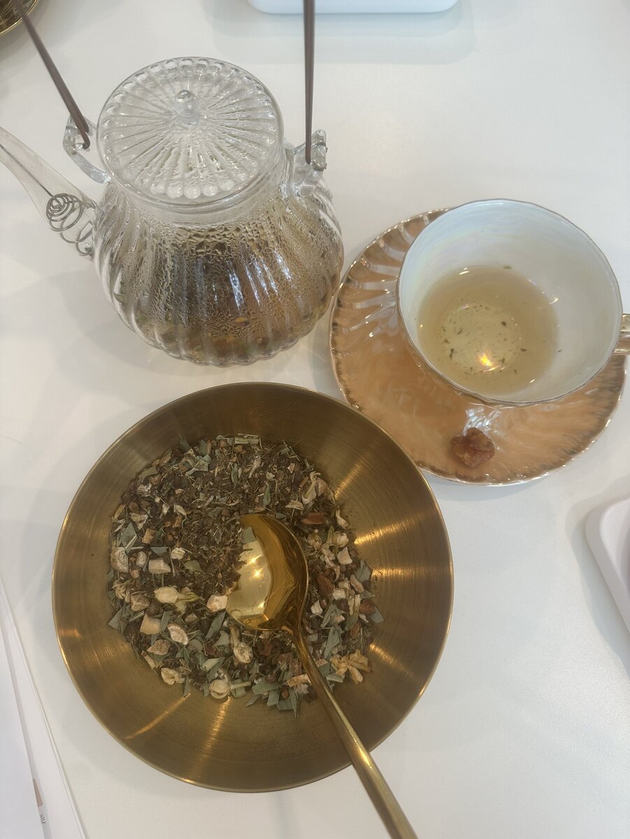 夢の好きなもの③漢方茶作り