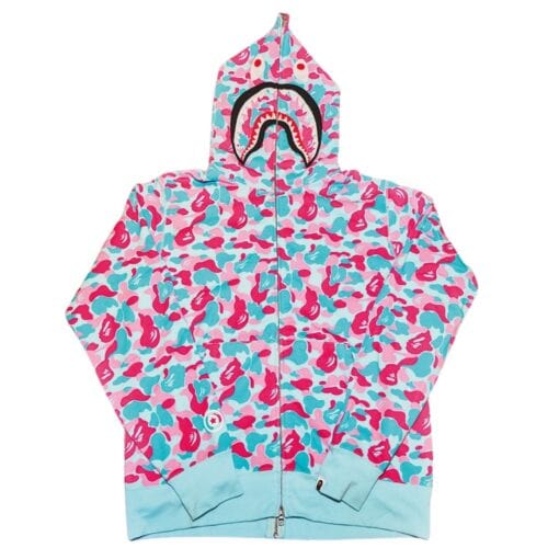 ヒップホップアーティスト・Kaneeeさんの“MY BAPE®”　BAPE STORE® MIAMI SEPARATE SHARK FULL ZIP HOODIE
