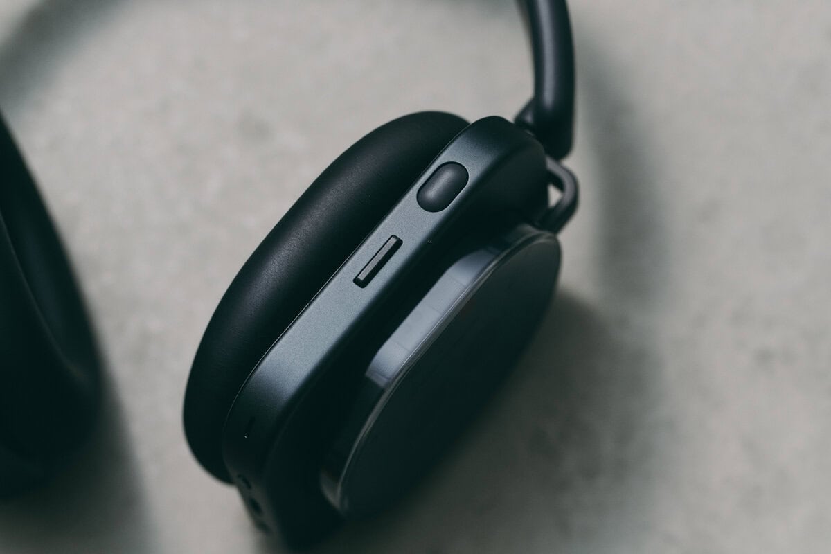 「これぞNo.1おしゃれヘッドホン」“透ける”デザインの新定番…Nothing初の「Headphone (1)」を徹底レビューしてみた