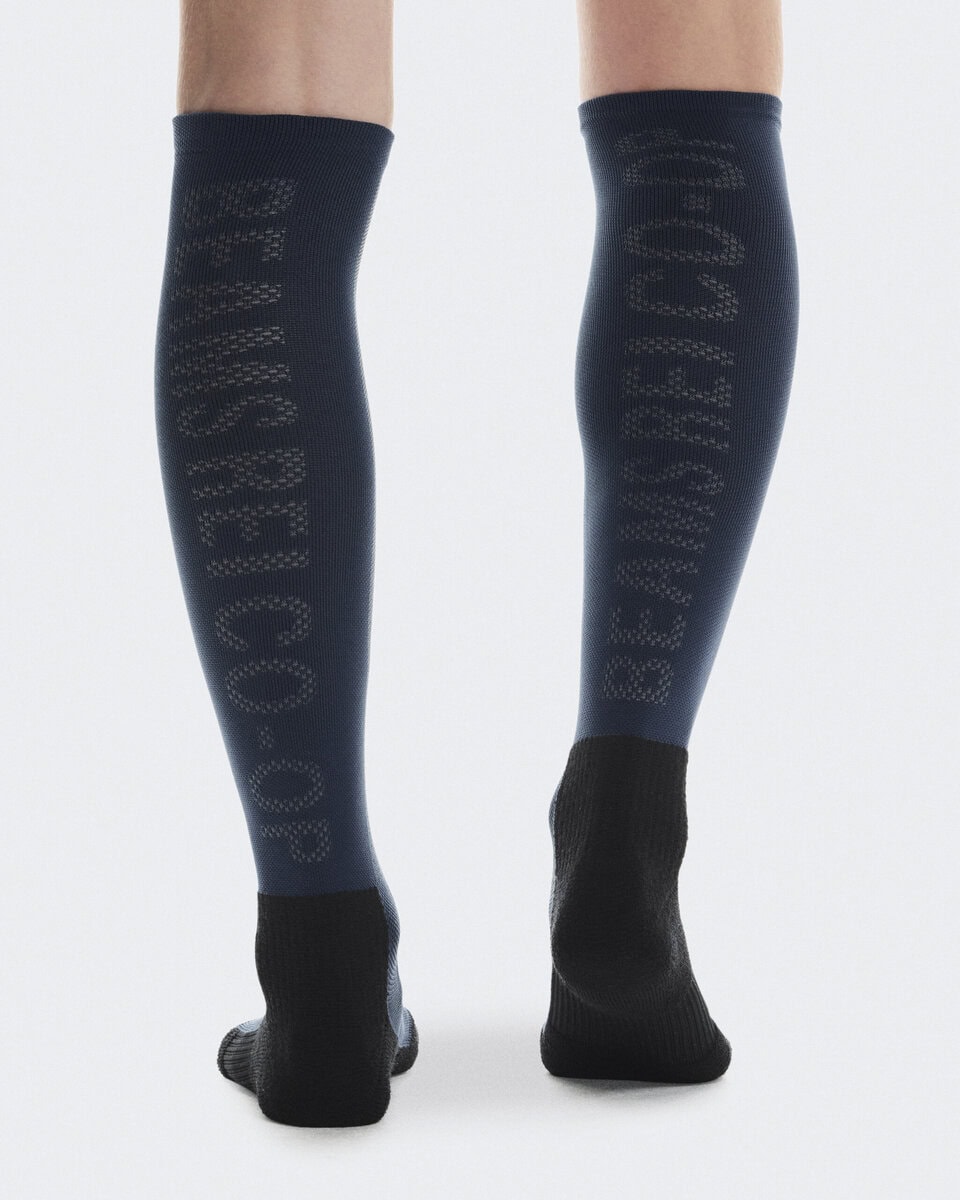  On × BEAMS × REI Co-op Explorer Sock Knee High ¥4,950