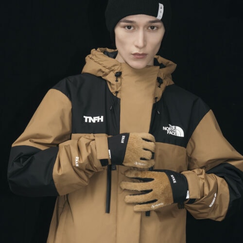 トレイルランニングに特化したコレクションのファイナルシーズン。THE NORTH FACE が培ってきた機能性とデザインをベースに、定番の防水素材「GORE-TEX PRODUCTS」を採用したアウターシェルをリリース。