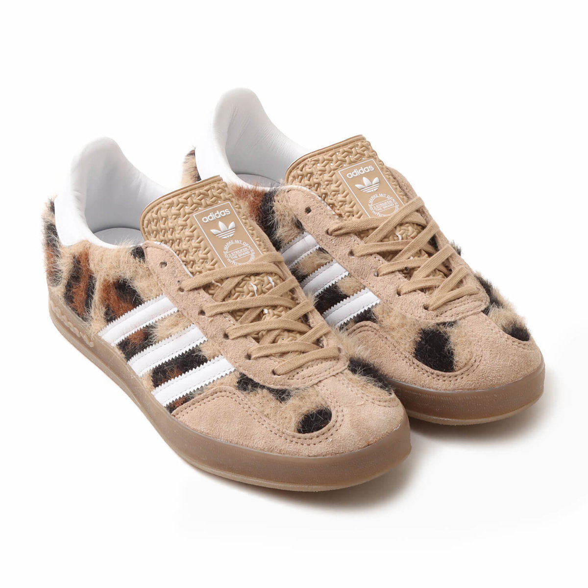 アディダス オリジナルスの「ガゼル インドア」¥18,700