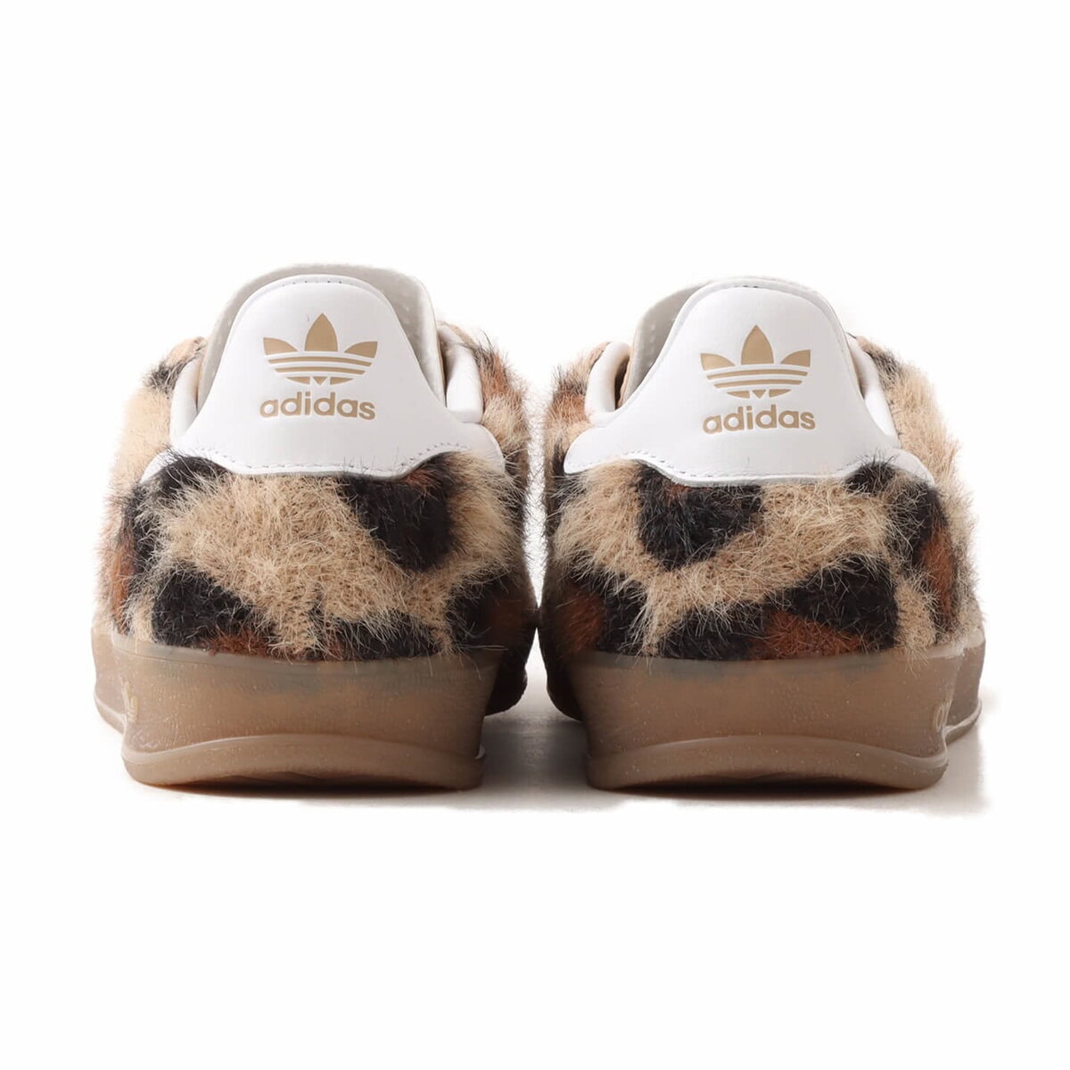 アディダス オリジナルスの「ガゼル インドア」¥18,700