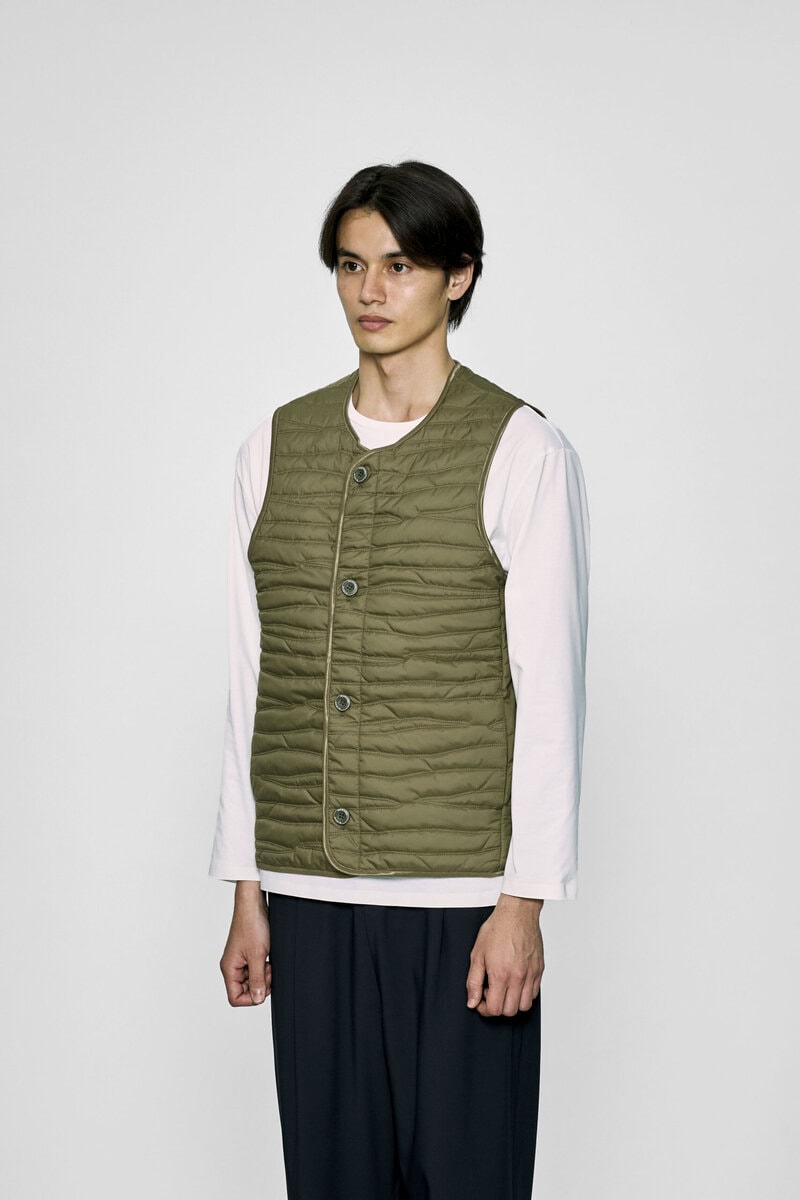 ATY STRETCH WOVEN QUILTED SHORT LINER COAT ¥88,000