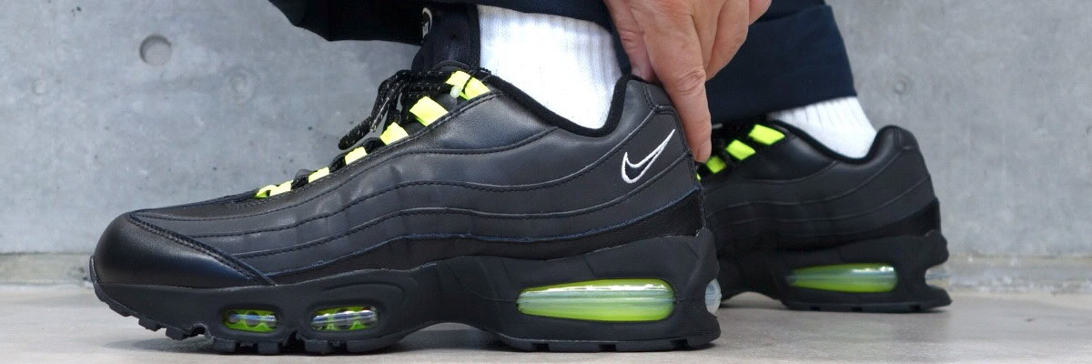 Nike(ナイキ)のエアマックス95 ビッグバブル SE "HRJK"