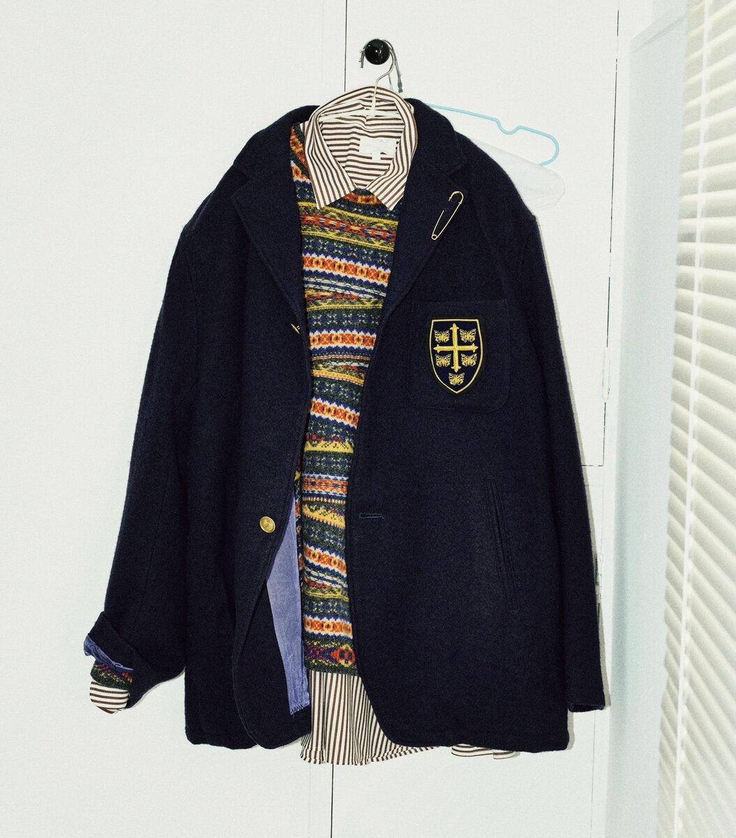 ニードルズのブレザー、カネマサフィルのドレスシャツ、こーへんのフェアアイル柄ニット