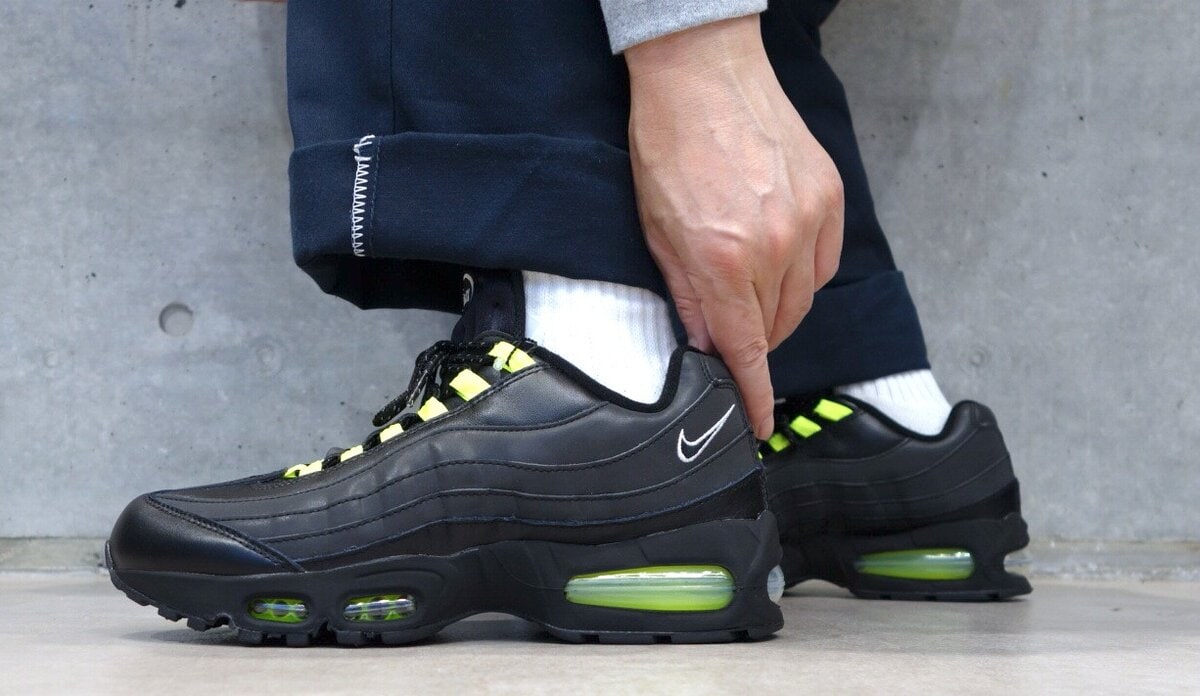 Nike（ナイキ）のエアマックス95 ビッグバブル SE "HRJK"