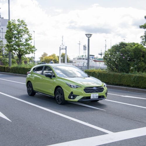 スバル インプレッサ e-BOXER ST-H