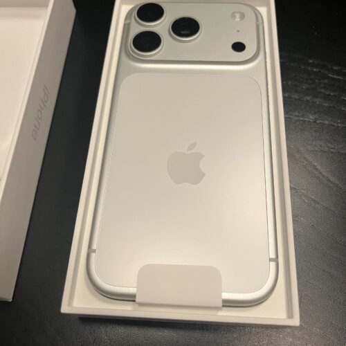 いざ、iPhone17 Proを開封！