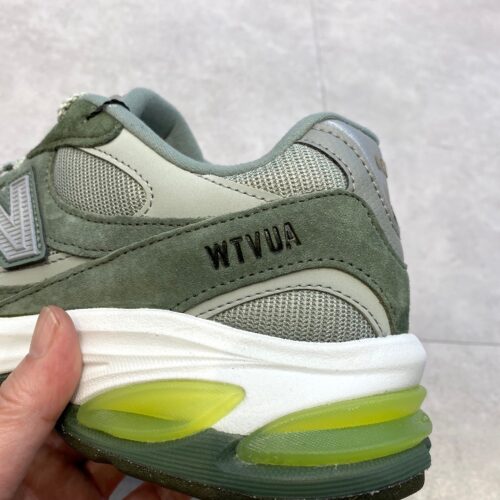 WTAPS × New Balance(ダブルタップス × ニューバランス)のアブゾーブ 2010