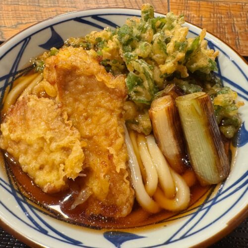 【東京】漬けまぐろ天と焼きねぎのねぎまうどん