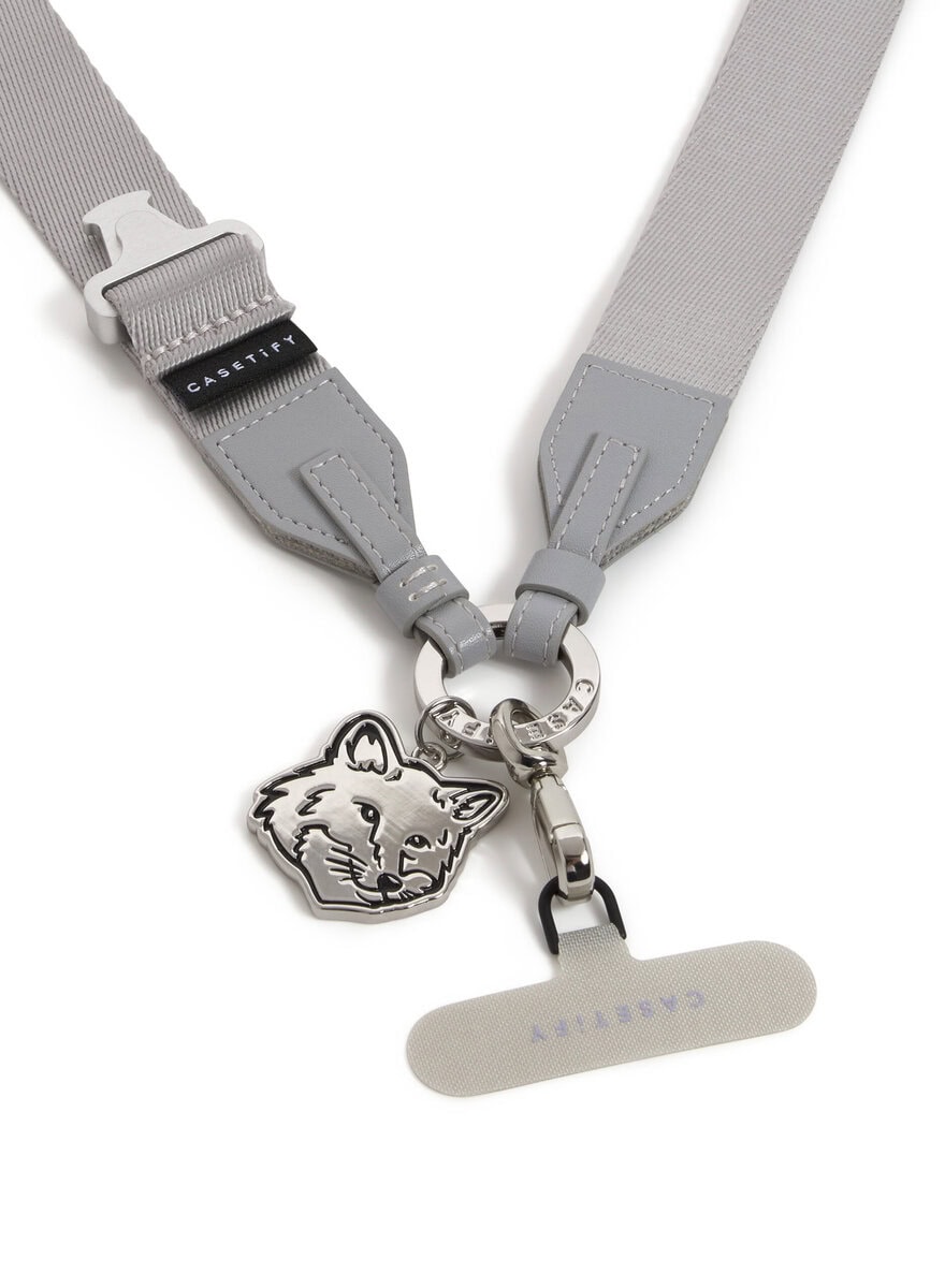 キツネチャーム付きクロスボディストラップ ¥9,240