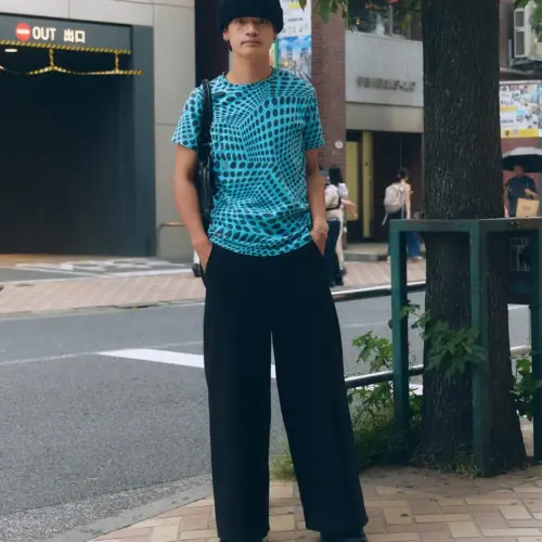 9月29日（月）飲食業／内冨瑛仁さん（24）