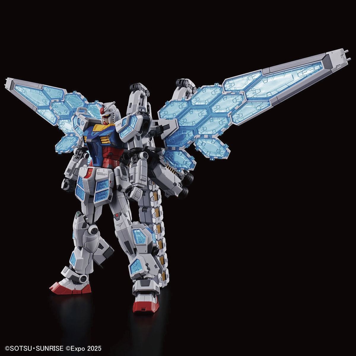 「GUNDAM NEXT FUTURE PAVILION 」関連グッズ　EXPO2025 1/144
RX-78F00/E ガンダム